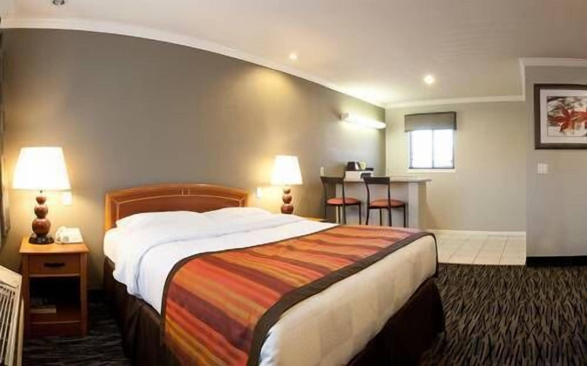 Hotel Parmani Palo Alto Luaran gambar